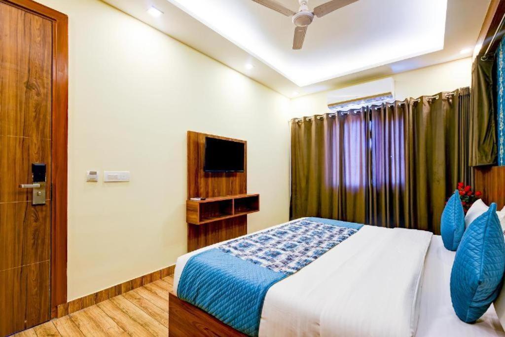 Hotel Rosewood Near Delhi Airport Nuova Delhi Esterno foto