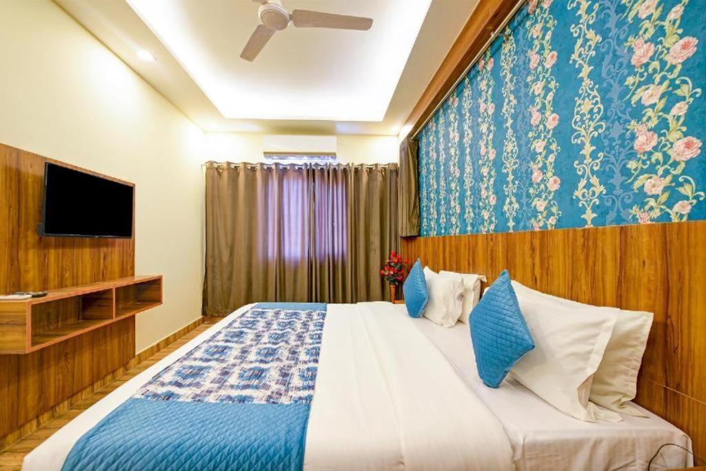 Hotel Rosewood Near Delhi Airport Nuova Delhi Esterno foto
