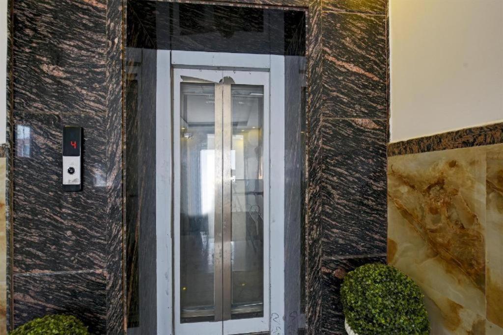 Hotel Rosewood Near Delhi Airport Nuova Delhi Esterno foto